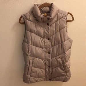 Gap Tan Puffer-Vest
